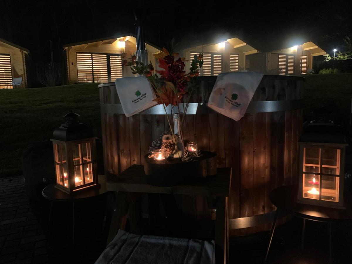 Kantadaj Village Domki Prestige Prudnik Esterno foto